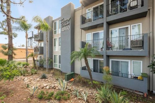 4860 Rolando Ct, San Diego CA 92115-2700 exterior