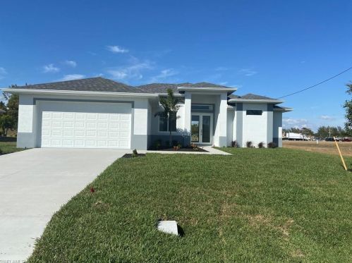 1623 25th Ter, Cape Coral, FL 33914-4034