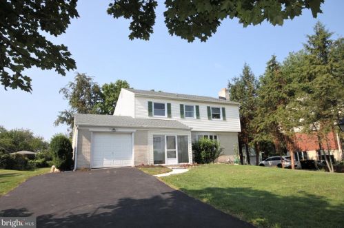 597 Valley Forge Rd, Norristown, PA 19406-1596