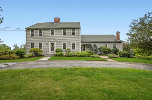 1264 Hatfield Rd, Hopkinton, NH 03229-3415