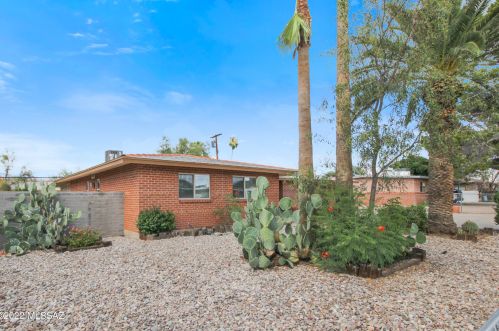 6441 Calle Altair, Tucson AZ  85710-5237 exterior