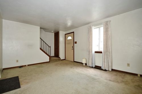 3147 Glendale Ave, Pittsburgh PA 15227-2829 exterior