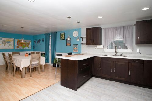 12430 Timber Ridge Dr, Kenosha WI  53158-3638 exterior
