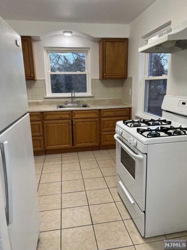183 Liberty Rd, Englewood NJ  07631-2213 exterior