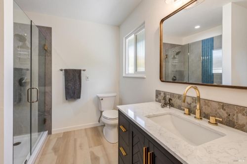 2612 Tamarisk Ct, Santa Rosa CA  95405-8413 exterior