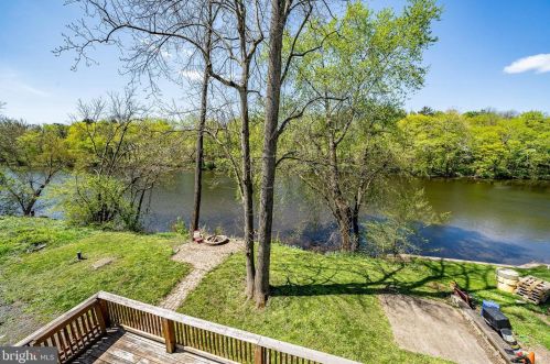 4956 Skippack Pike, Collegeville PA  19473-2049 exterior