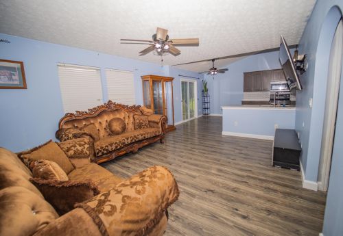 1032 Legacy Ln, Pataskala OH  43062-8078 exterior