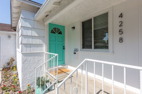 4258 Stevely Ave, Lakewood, CA 90713-3341