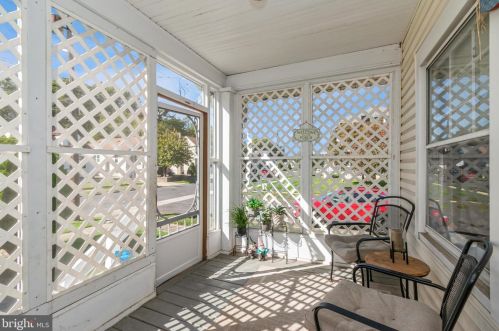 239 Chestnut St, West Deptford NJ  08093-1307 exterior