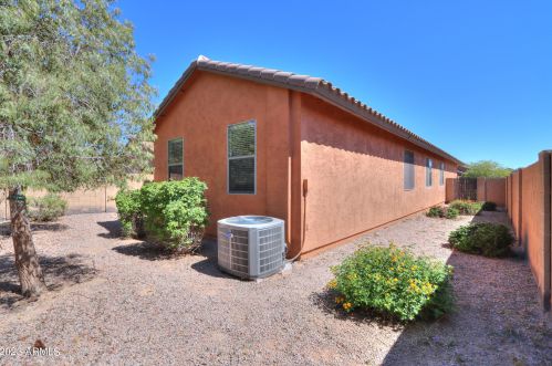 46178 Windmill Dr, Maricopa AZ  85139-7084 exterior