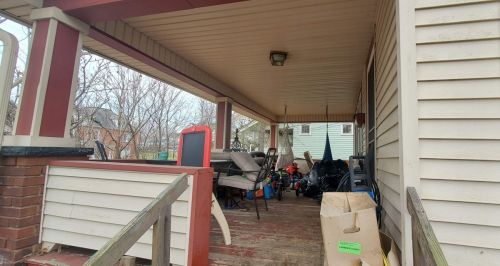 1403 Neshannock Blvd, New Castle PA  16105-2410 exterior