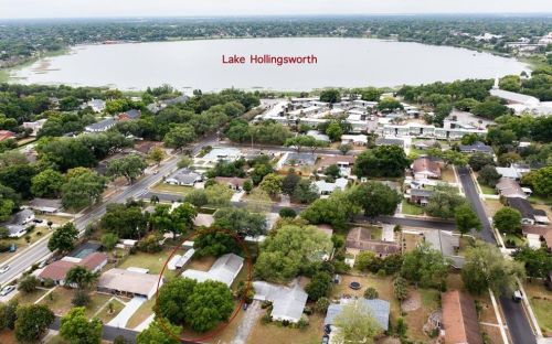 1221 Newport Ave, Lakeland FL 33803-3361 exterior