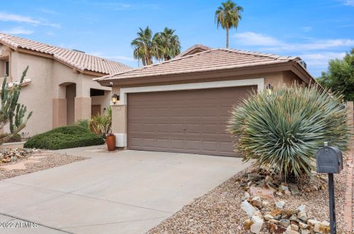 4144 Coolbrook Ave, Phoenix, AZ 85032-2254