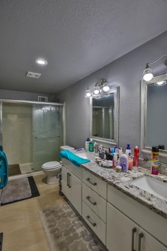 939 Garfield St, Lodi CA  95240-5404 exterior