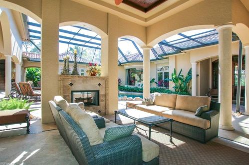 3657 Bay Crk Dr, Bonita Springs FL 34134-1910 exterior