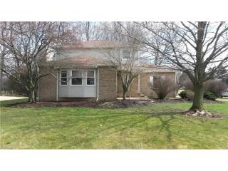 6342 Palmer Dr, Canton, OH 44718-1057