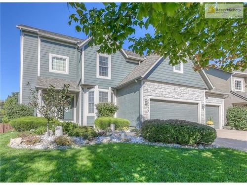 15938 159th Ter, Olathe, KS 66062-3175