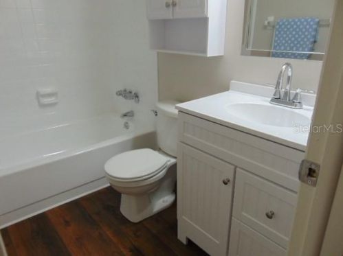 1004 Wildrose Dr, Lutz FL  33549-5656 exterior