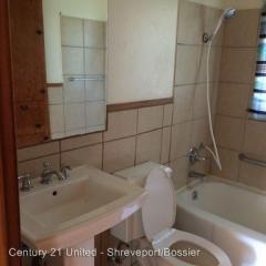 105 Lillian St, Bossier City LA  71111-5002 exterior