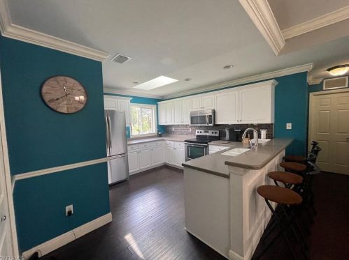 3880 64th Ave, Naples, FL 34120-4024