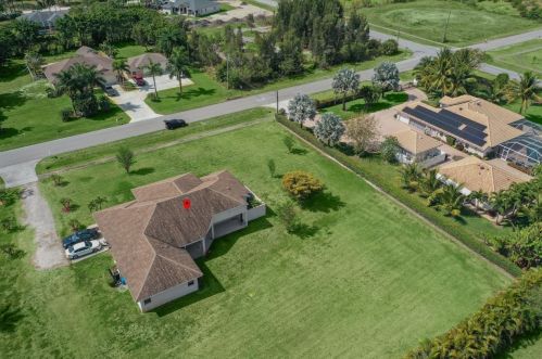 17431 Valencia Blvd, Town Of Loxahatchee Groves FL  33470-2660 exterior