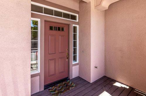141 Gilman Ave, Campbell, CA 95008-3064