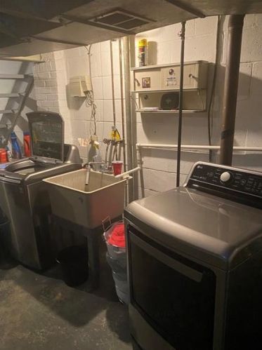 551 Cumberland Rd, Pittsburgh PA  15237-5413 exterior