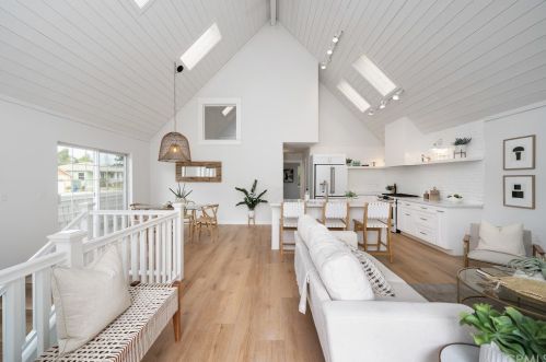 502 Le Point St, Pismo Beach CA  93420-2828 exterior