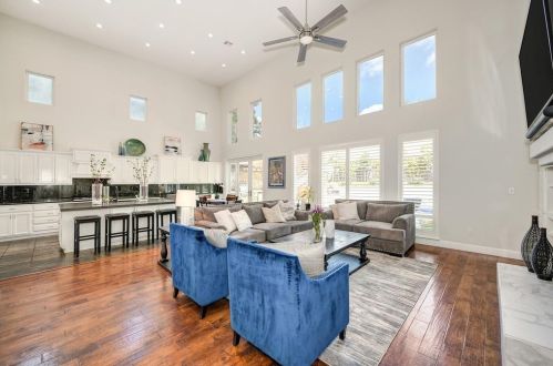 1627 Daunting Dr, Folsom CA  95762-7659 exterior