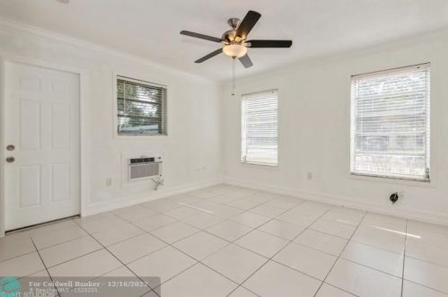 6901 16th St, Hollywood FL  33023-2025 exterior