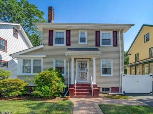 20 Park End Pl, East Orange, NJ 07018-1114