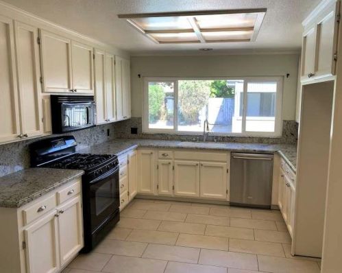 909 Tehama Dr, Lodi CA  95242-9553 exterior