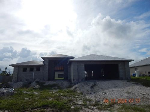 2731 7th Ave, Cape Coral, FL 33909-4822