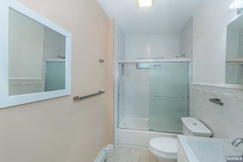 535 Clinton St, East Orange NJ  07018-1031 exterior