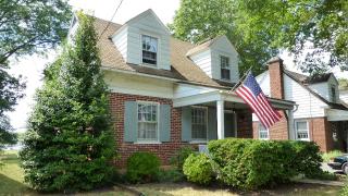 523 Pleasure Rd, Lancaster PA  17601-4423 exterior