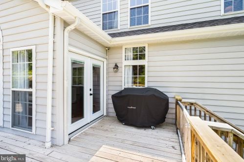 12020 Morningstar Pl, Lovettsville VA  20180-1925 exterior