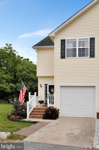 828 Colley Block Rd, Strasburg VA  22657-2103 exterior