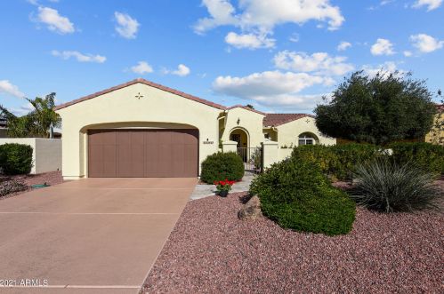 22927 Giovota Dr, Sun City, AZ 85375-2346