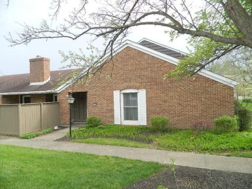 107 Freedom Ct, Sidney, OH 45365-1527