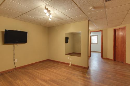 1221 Irving Ave, Minneapolis MN 55419-1126 exterior