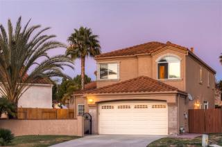 1521 Corte Roberto, Oceanside, CA 92056-5621