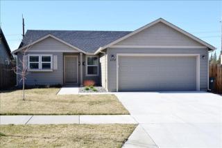 63769 Hunters Cir, Bend OR  97701-7236 exterior