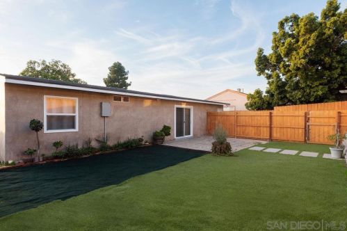 4075-77 Clairemont Dr, San Diego CA exterior