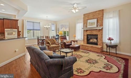 5433 Rodriquez Ln, Haymarket VA  20169-6100 exterior