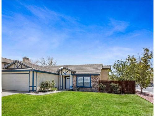 2320 Langhorn St, Lancaster, CA 93535-1736