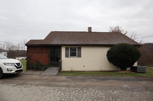 302 Diamond Ave, West Brownsville, PA 15417-8646