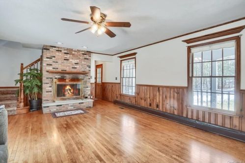 100 Susan Ln, Circleville, NY 10919-3250