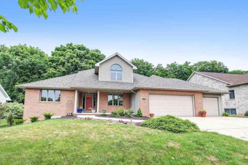 2669 Teresa Dr, Green Bay, WI 54311-5576