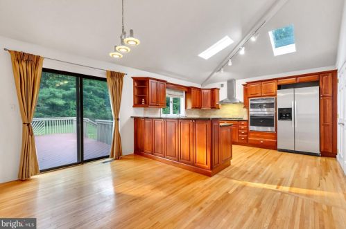 12 Oak Pl, Princeton NJ  08540-4745 exterior