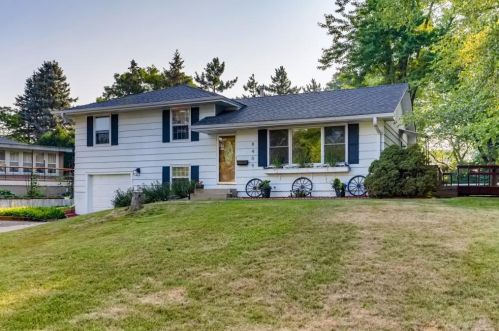 8409 Quinn Ave, Minneapolis, MN 55437-1341